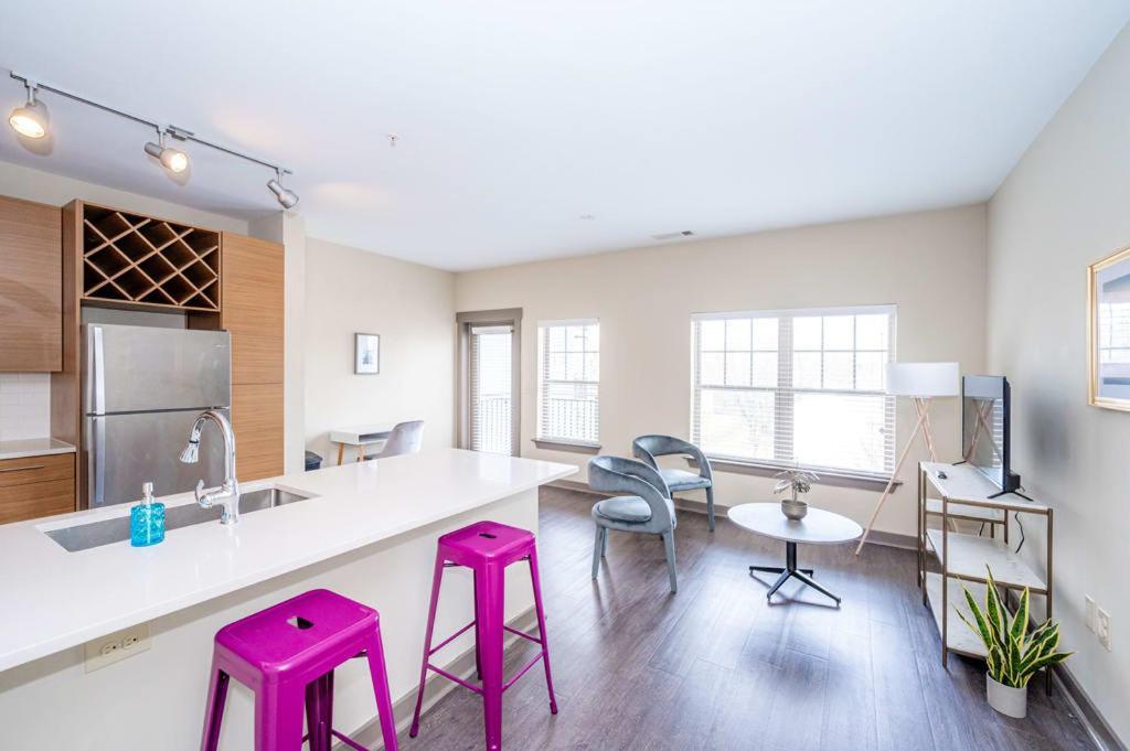 דירות שרלוט Urban 1Br In Uptown Area With Gym And Balcony מראה חיצוני תמונה