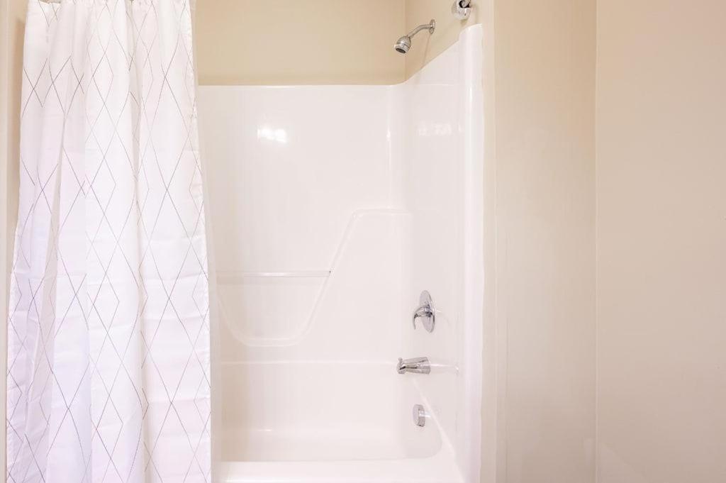 דירות שרלוט Urban 1Br In Uptown Area With Gym And Balcony מראה חיצוני תמונה